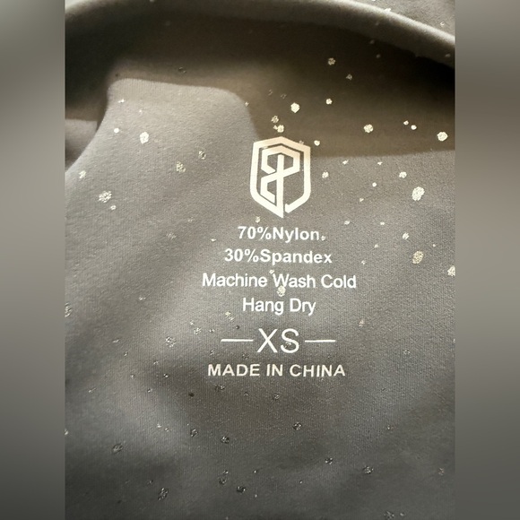 BORN PRIMITIVE Synergy Leggings silver SIZE: XS NWT - Picture 14 of 15